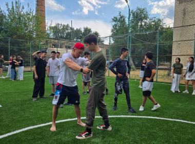 Чемпион мира по самбо провел мастер-класс для курсантов Центра «ВОИН»