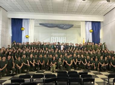 Анна Янц в гостях у «Время юных героев»