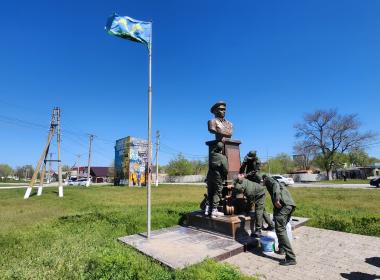 Сила памяти и чистоты: курсанты Центра «ВОИН» продолжают участие во Всероссийской неделе субботников